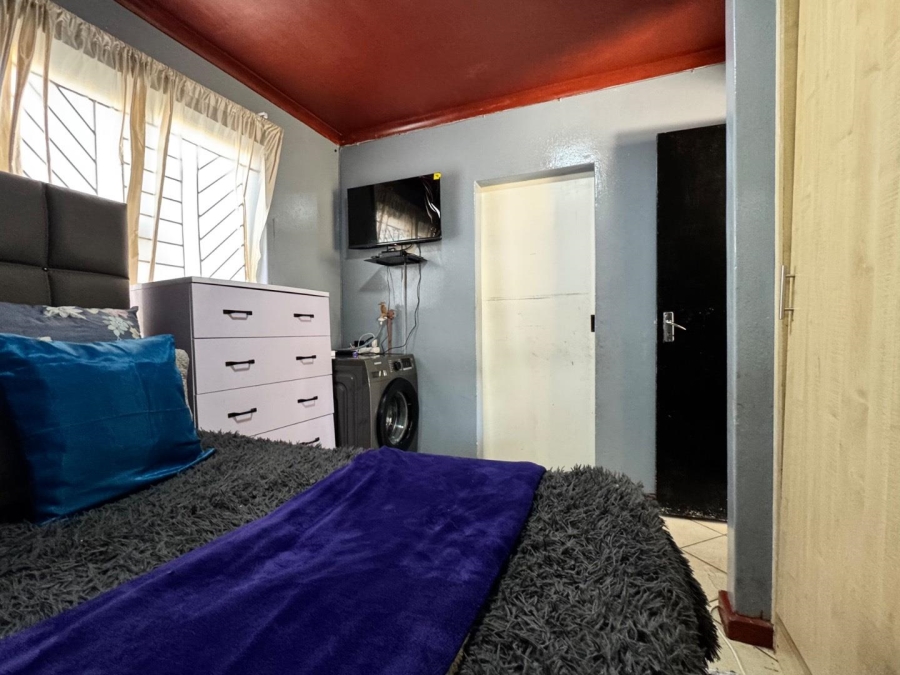 1 Bedroom Property for Sale in Brooklyn Western Cape